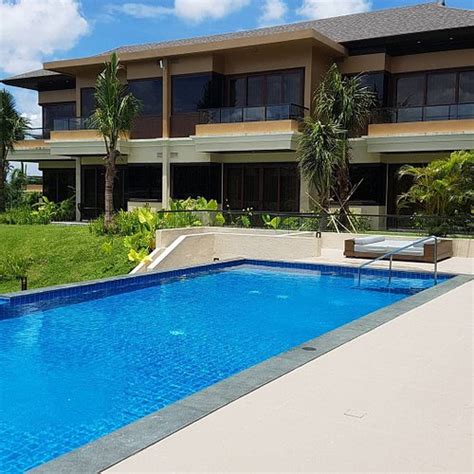 The 10 Best Hotel Deals in Tagaytay (Aug 2024) .